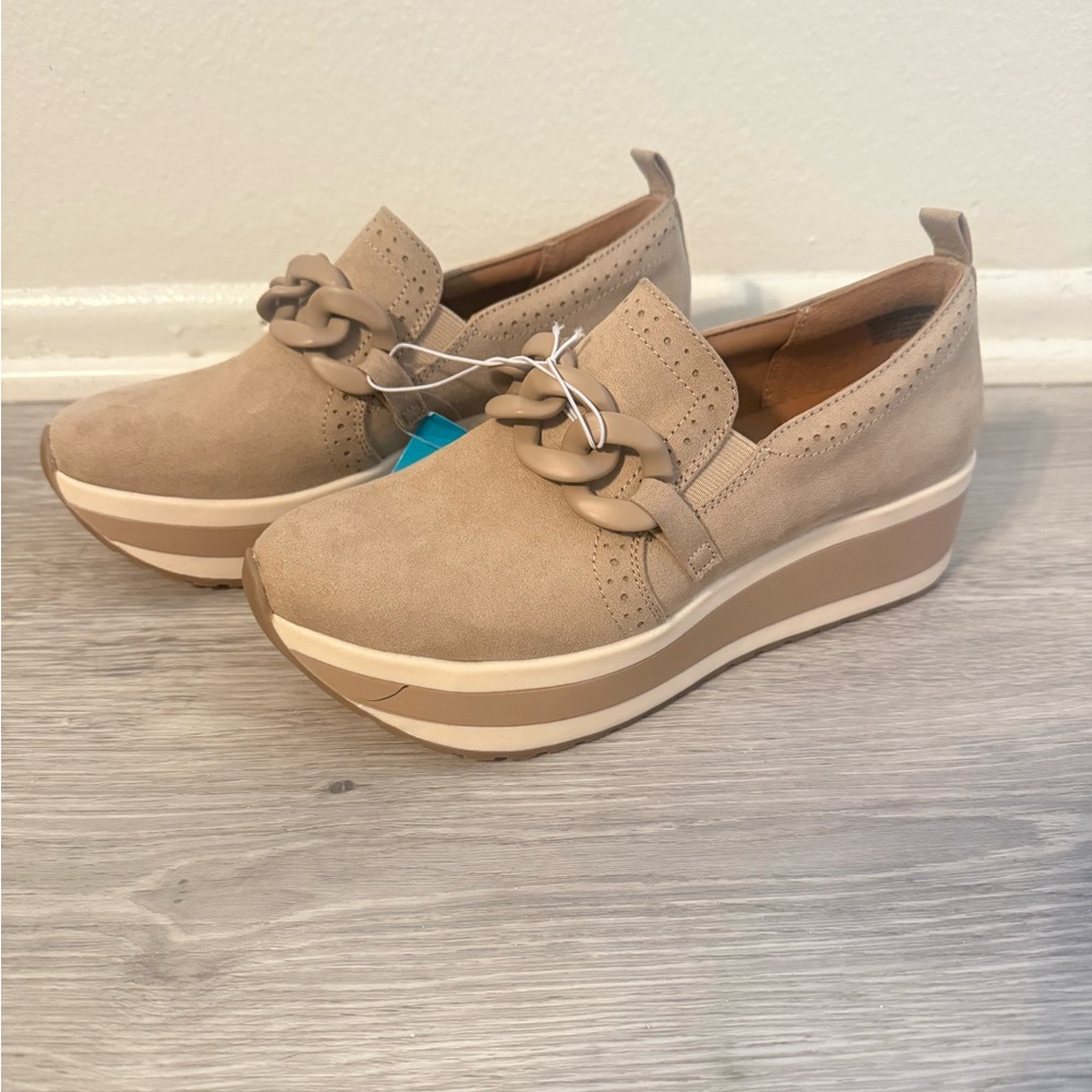 Maryanne Beige Platform Loafers, Size 8